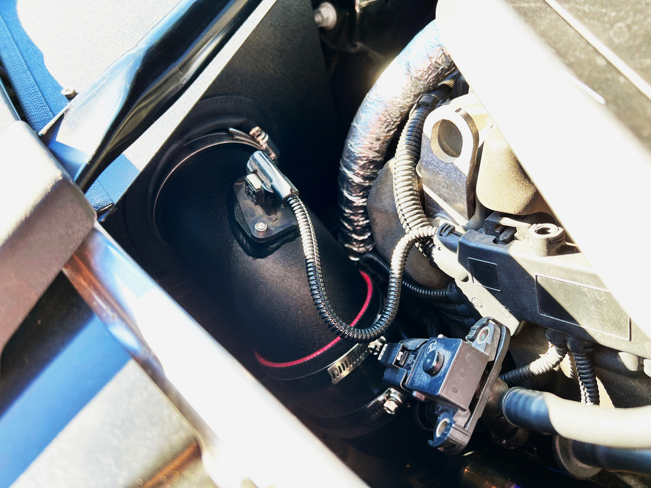 MAD Cold Air Intake W/ Heat Shield BMW B58 540 G30
